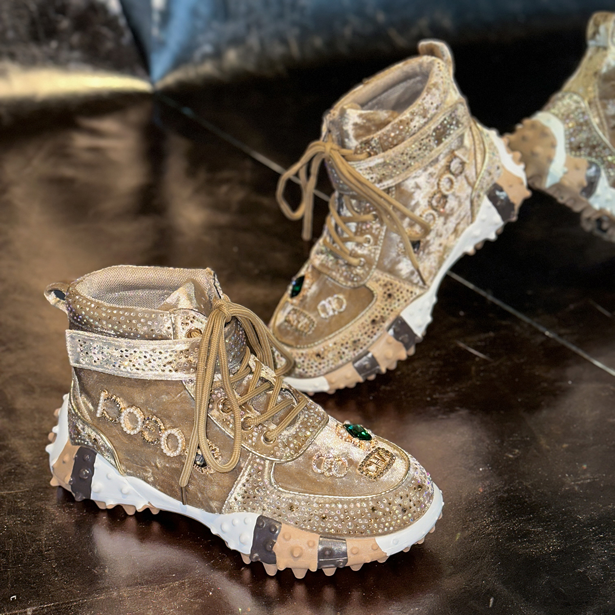 Women Casual Sneakers Luxury Designer Boots Rhinestone High-Top Thick Bottom Shoes Female Tennis outdoors Walking Shoes Metal decorated high top run