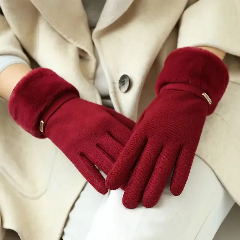 Winter Women Keep Warm Plus Velvet Touch Screen Thicken Plush Wrist Suede Gloves Fashion Personality Elegant Drive Cycling250821ww