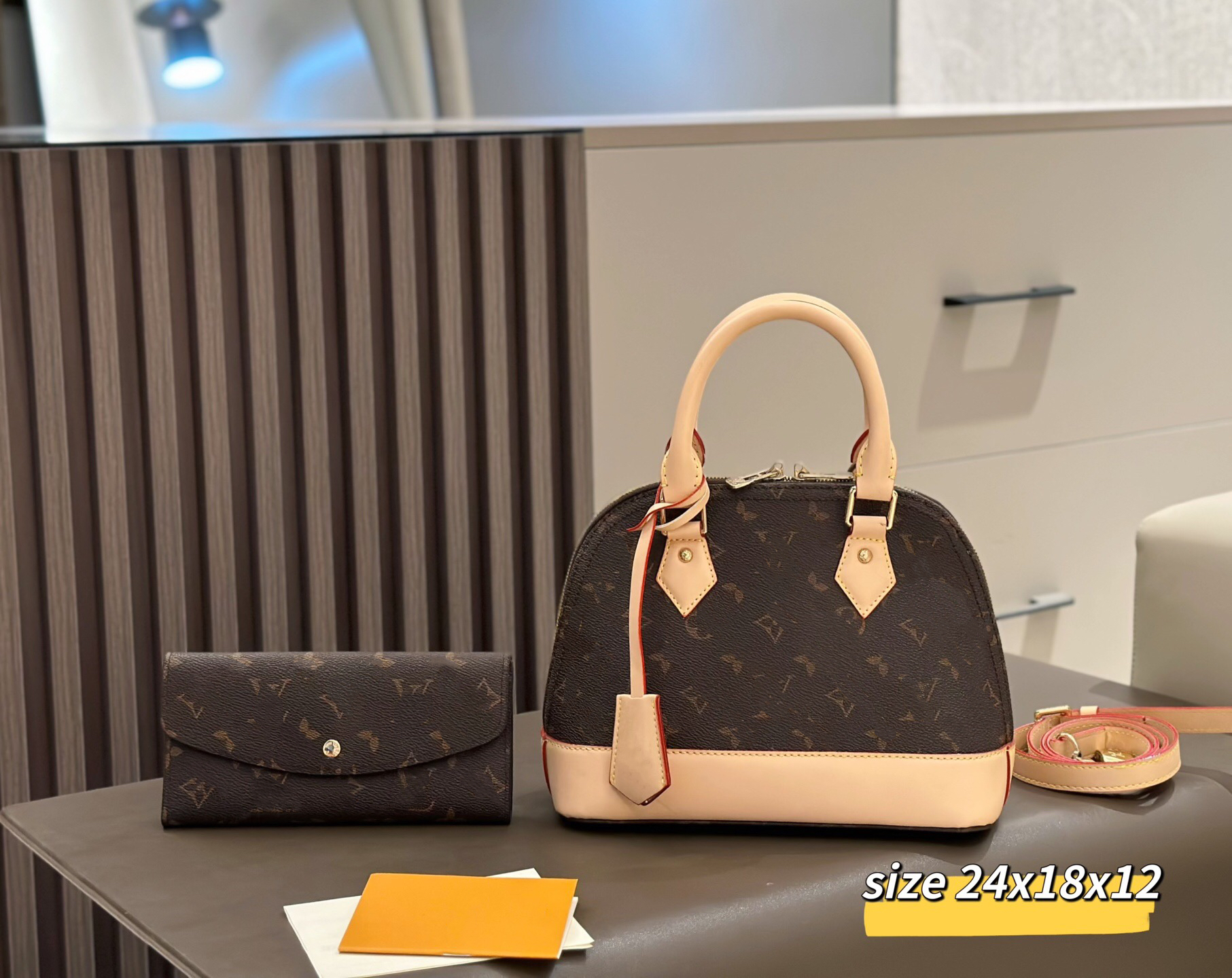 AAA ss172 L* designer bag Luxury Middle-aged old flower shell bag 2025 new BB large capacity fashion trend high-end handbag crossbody bag