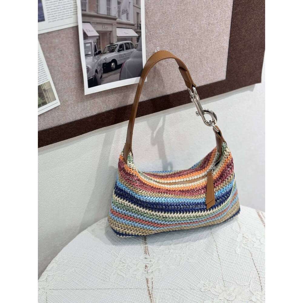 Couleur tissée à bande arc-en-ciel chaude Blo sac à main sac à corps crossbody en cuir souple Slem de conception Slet de conception Sac de design