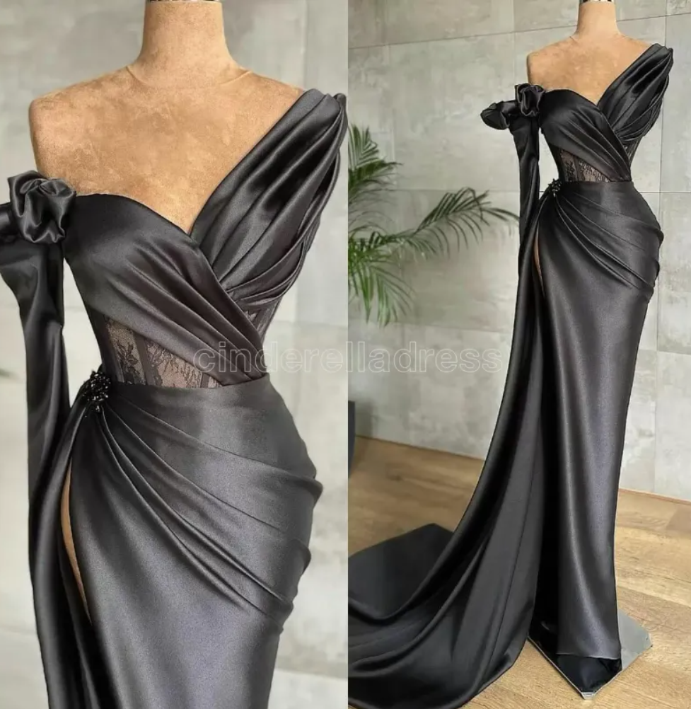 2025 Sexy Black High Side Split Evening Dress Sheer Jewel Neck Satin Lace Mermaid Prom Dresses Party Wear Custom Made Long Sleeve Robe