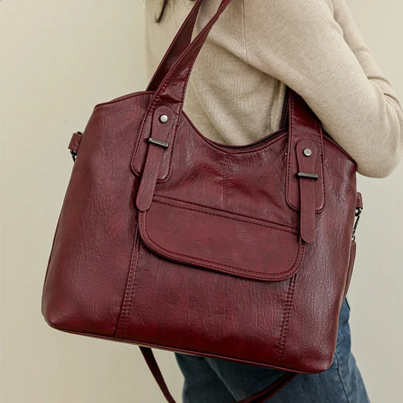 Womens Bag High Quality Leather Handbag Female Shoulder Bags Large Capacity Tote Bag Casual Handbag For Commte 250815