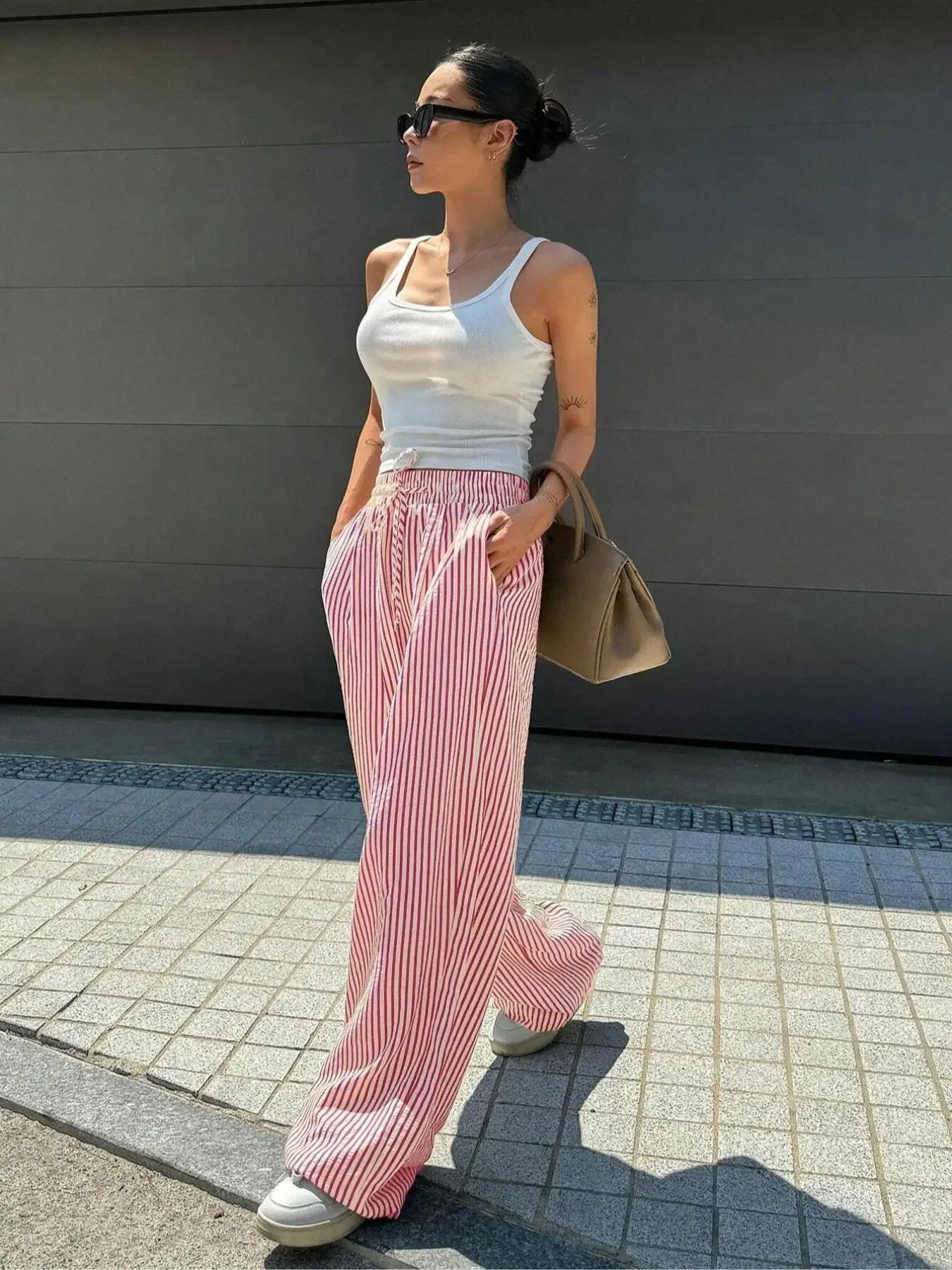 Womens Plussize 1XL5XL Fashion Comfortable Striped Drawstring Casual Pants Loose Stretch Midwaist Tracksuit 250808