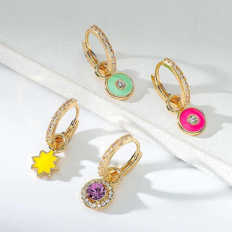 Bijoux de créateur de gouttes d'huile de concepteur Kenjie Dia-incruste de boucles d'oreilles en cerceau géométrique ensemble pour le style d'été