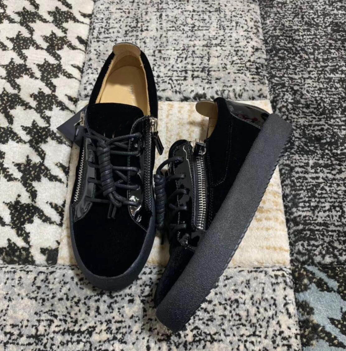 Top Luxury Women Men Lowtop Frankie Sneakers Front Zip Round Toe Teainers Rubber Midsole Runner Sports Dress Wedding Casual Walking