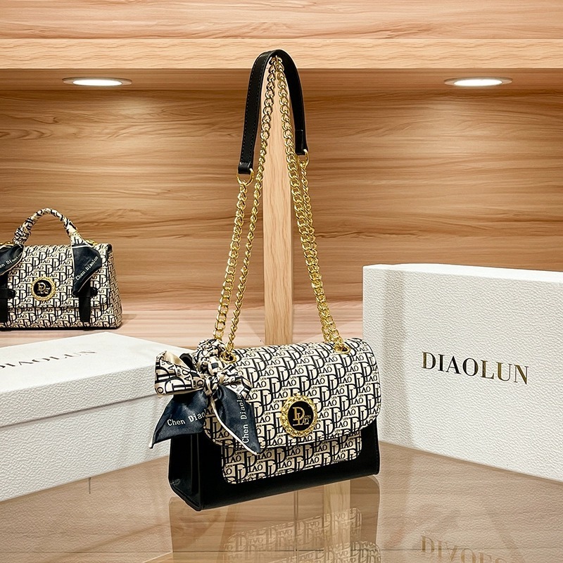 Casual Genuine Leather Underarm for Women New Fashion Chain Small Square Single Shoulder Crossbody Bag
