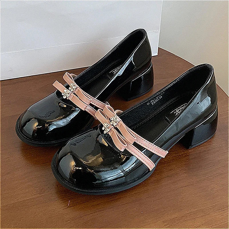 Women Heels Shoes Crystal Bow Sandals Woman Summer Chunky Sweet Lolita Dress Pumps Leather Zapatos De Mujer 250814