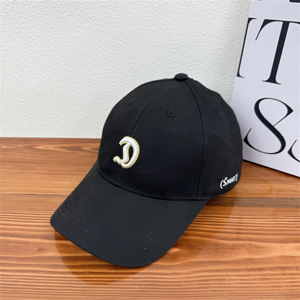 New Baseball Caps Fashion Men Women Designer Outdoor Casual Mens Cap Fitted Hats Classic Brand Cap High Quality Hat x-1