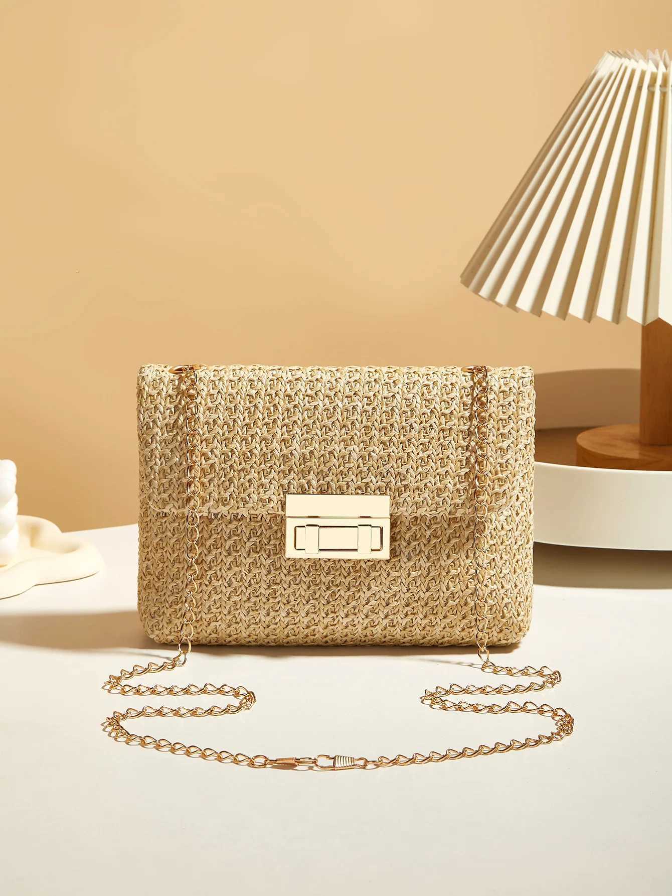 Fashion Crossbody Bag Korean Version Trendy Grass Woven Womens Bag Lock Closure Simple Small Square Bag W250816