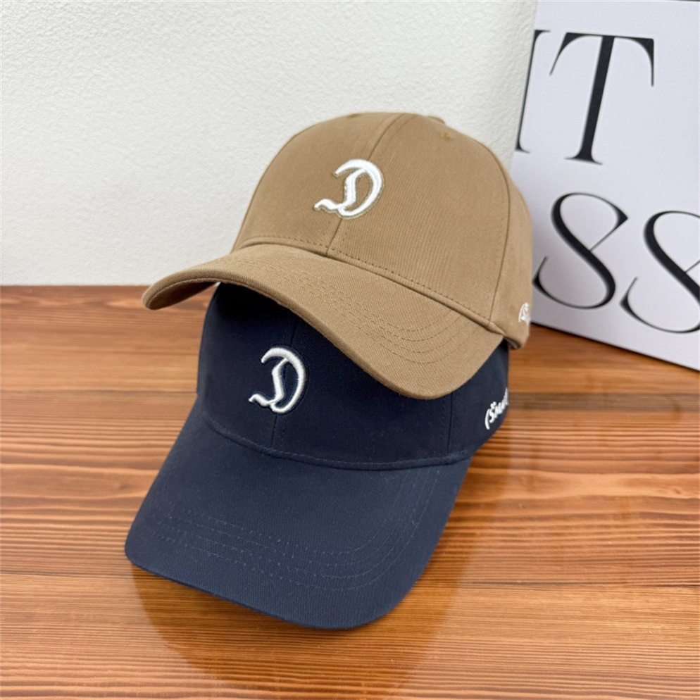 Nouvelles casquettes de baseball Men de mode Femmes Designer extérieur Casual Mens Cap ajusté Chapeaux Classic Brand Cap de marque Haute qualité