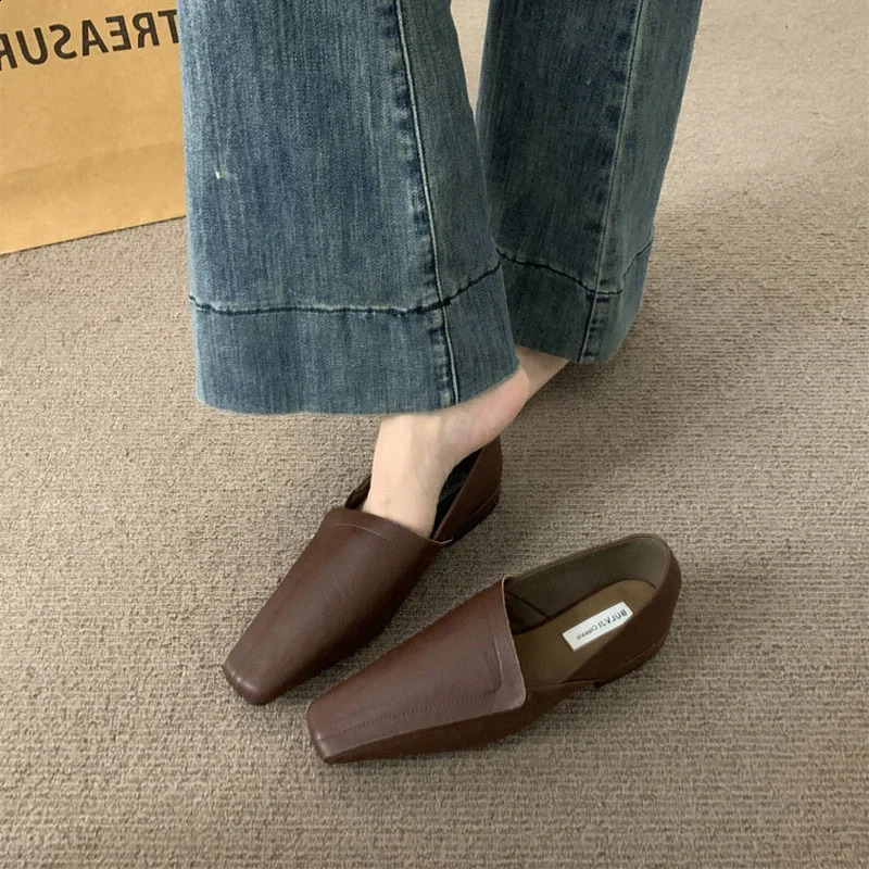 Flats Women Loafers Shoes Elegant Leather Square Toe Soft Shoes Trend Spring Walking Comfort Femme 250814