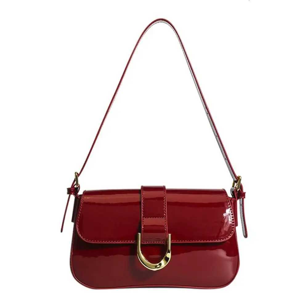 Classic PU Leather Horseshoe Buckle Casual Crossbody Bag Solid Color Small Shoulder Bag with Zipper Closure Women Clutch Purse W250816