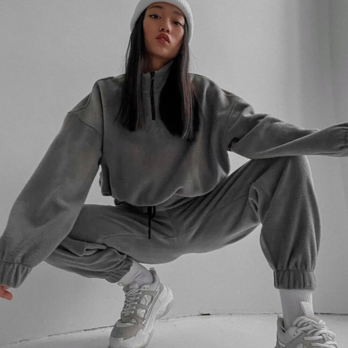 Autumn And Winter Sports Leisure Women Hooded Fashion Loose Zipper Stand Collar Sweater Twopiece Set 250815
