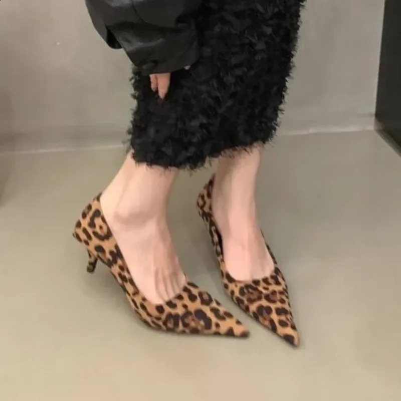 Womens Pumps Leopard Boat Shoes Pointed Toe Slip on Dress Shoes Black Faux Suede Mid Heels Stilettos Female Spring Autumn 1716C 250814