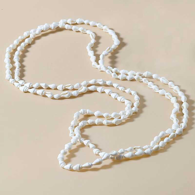 Collier de coquille à longue chaîne pour les femmes accessoires de vacances intéressants bijoux de mode de la mode