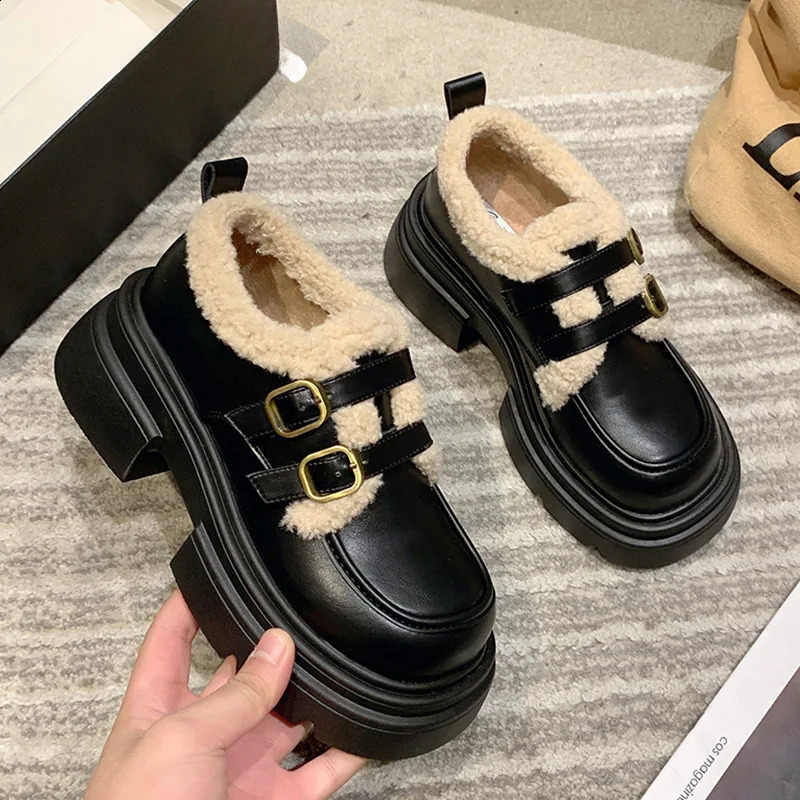 Winter British Style Brown Small Leather Shoes for Female Japanese Vintage Plush Warm Cotton Shoes Women Mary Jane Shoes 250811