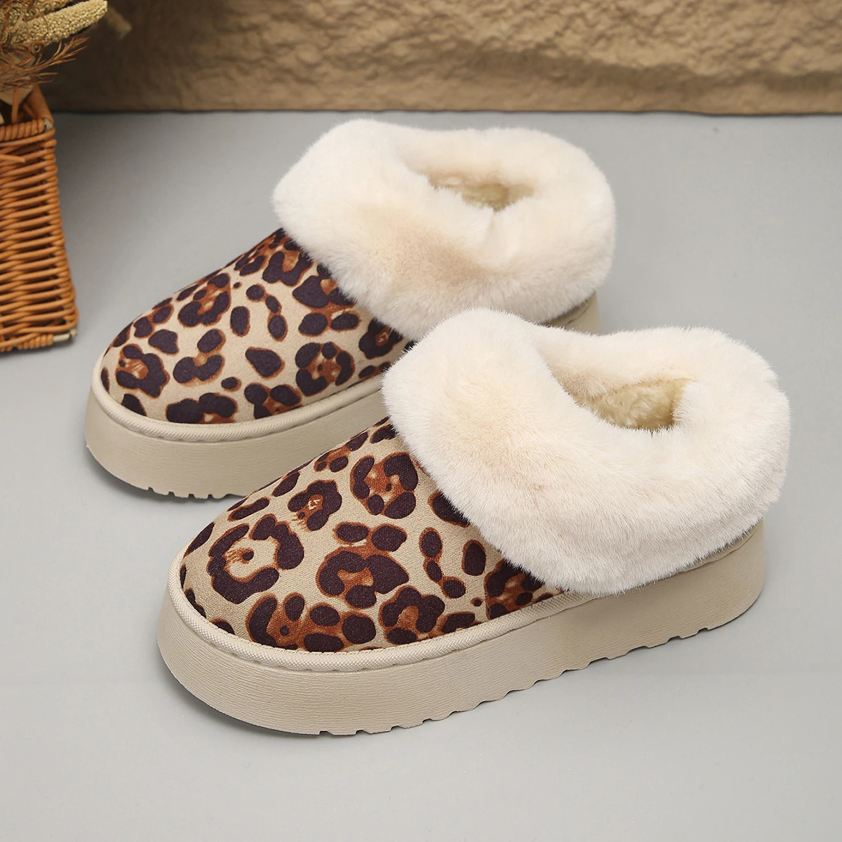 Plateforme d'hiver Bottes de neige basses Chaussures pour femmes