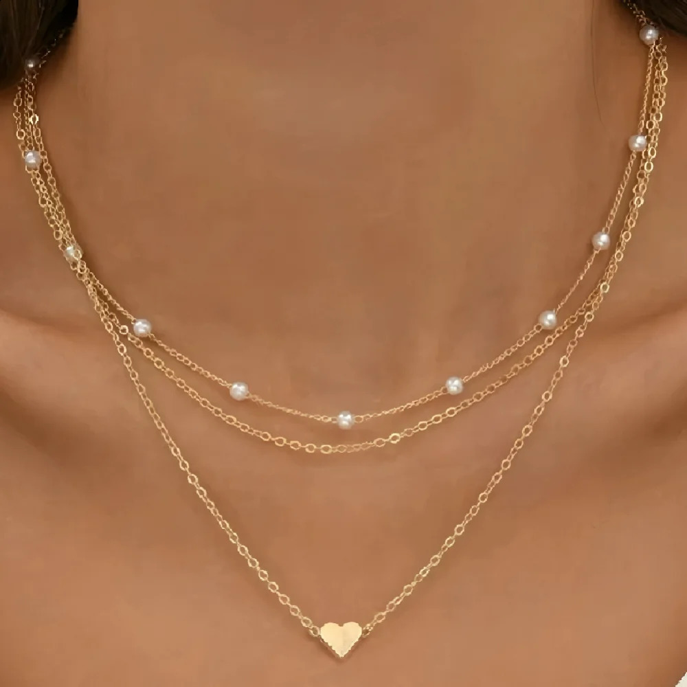 2025 Collier de perles pour femmes Ensemble 14K Gold Fashion Love Heart Pendant Perme imperméable Hypoallernic Candarbone Coun Chain Bijoux 25081