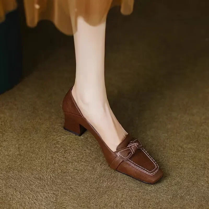 Women Retro Bowknot High Heels Spring Autumn Fashion Elegant Square Toe Stiletto Chunky Heels Pumps Party Dress Casual Shoes 250814