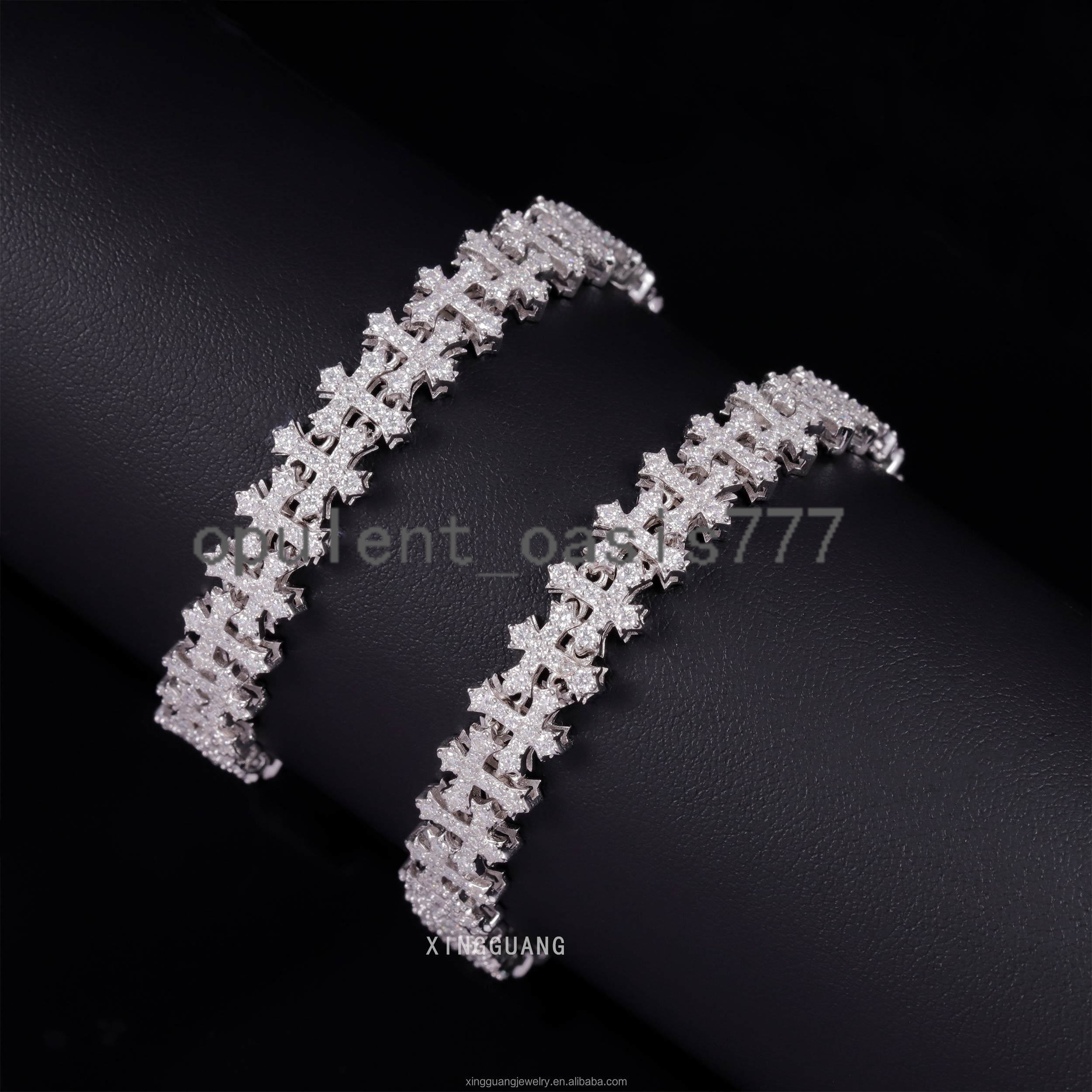 New Design Hip Hop Cuban Bracelets S925 Silver D Color VVS Ice Out Moissanite Diamond White Gold Plated Cuban Cross Bracelet