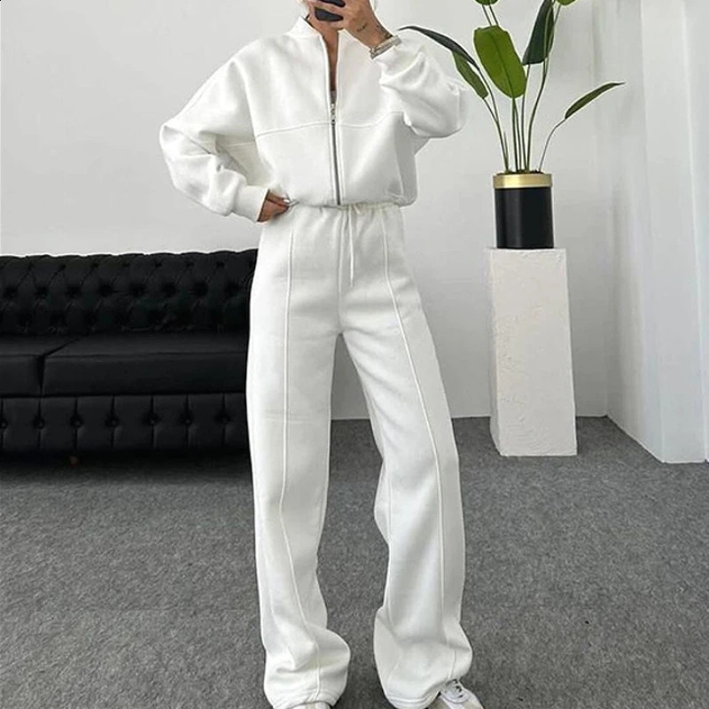 Ensemble de deux pièces blancs pantalons set jogger survasse