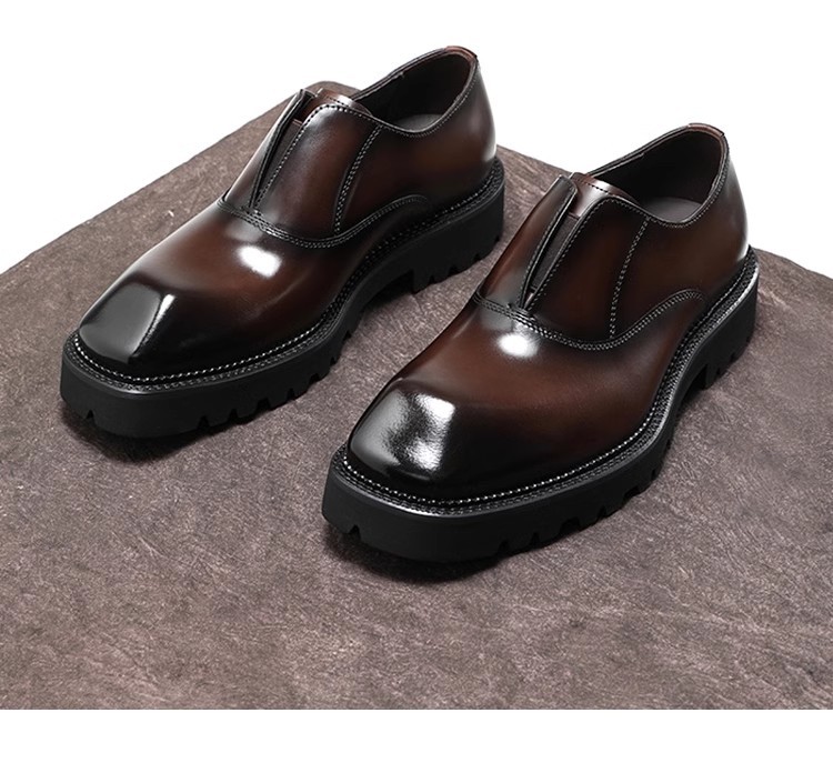Men's business leather shoes, designed to fit snugly, with thick soles for height increase, crafted from high-quality cowhidefeaturing European