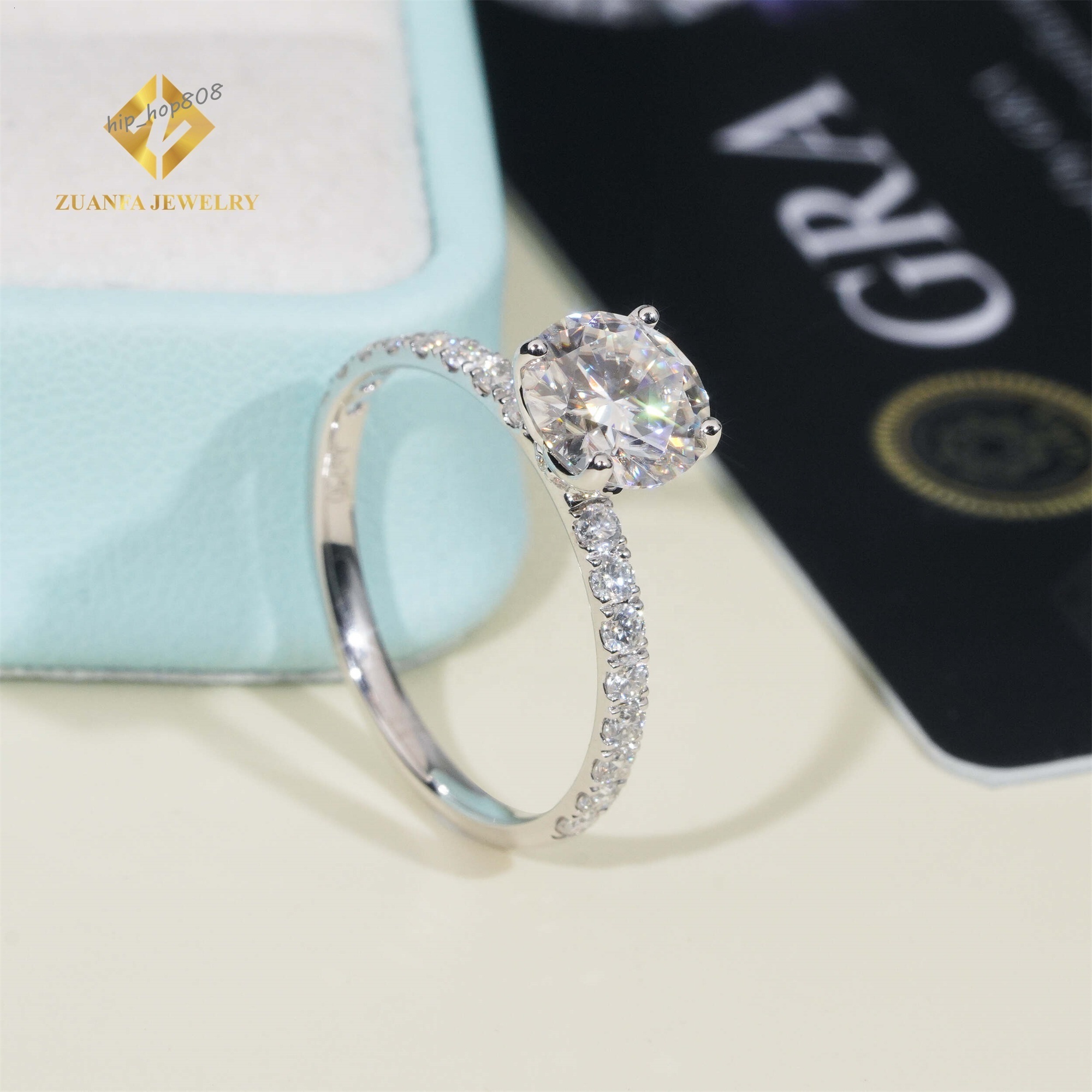 Elegant 4Claws 18k Au750 White Gold Bridal Wedding Jewelry 2Ct VVS1 8H8A Round Moissanite Diamond Engagement Solitaire Ring