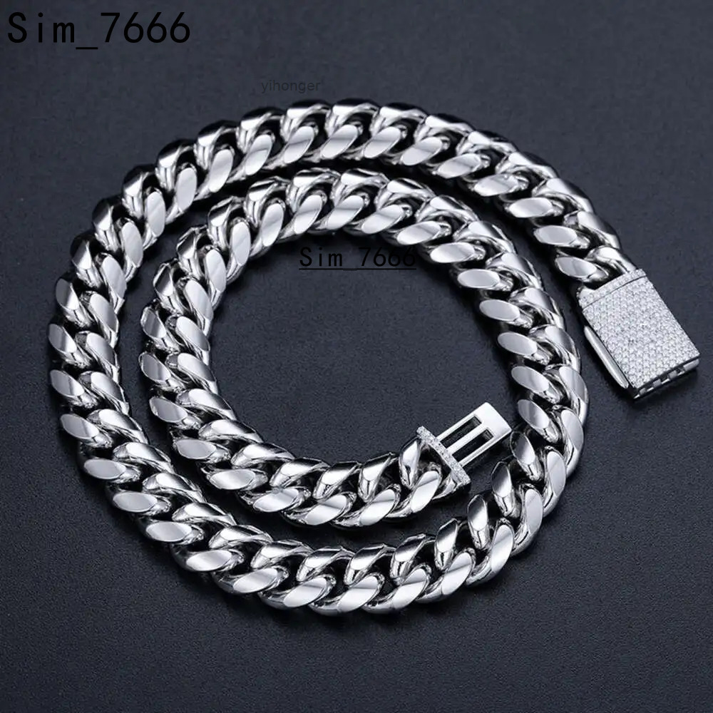 Pass Diamond Tester Stainless Steel Vvs Moissanite Iced Out Buckle Custom Miami Cuban Link Chain Necklace