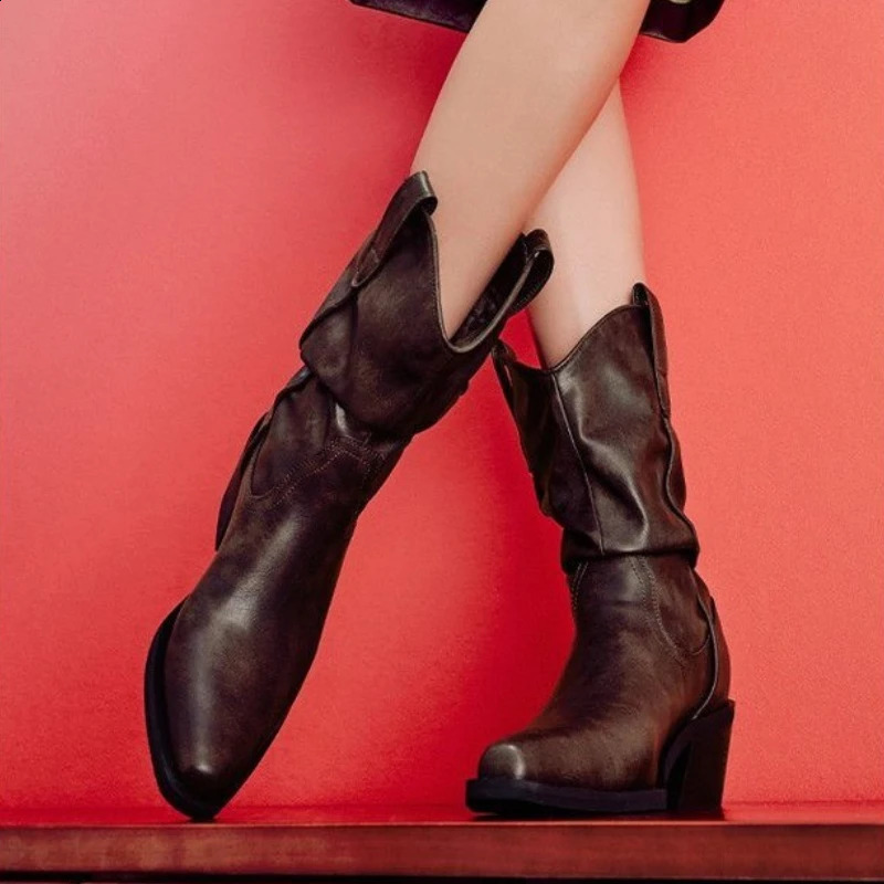 Large Size Thick Heel Mid Leg Boots Autumn European and American Western Knight Boots Pointed Casual Womens Shoes 250814