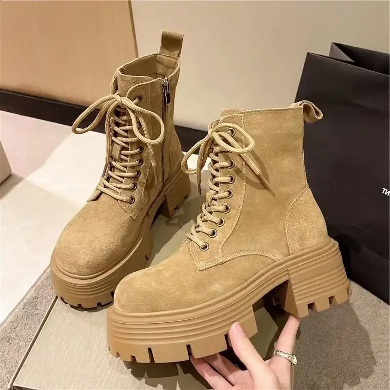 Womens Boots Retro Leather Shoes for Women Short Boots Platform Non-slip Motorcycle Shoes Round Toe Ankle Boots 250815