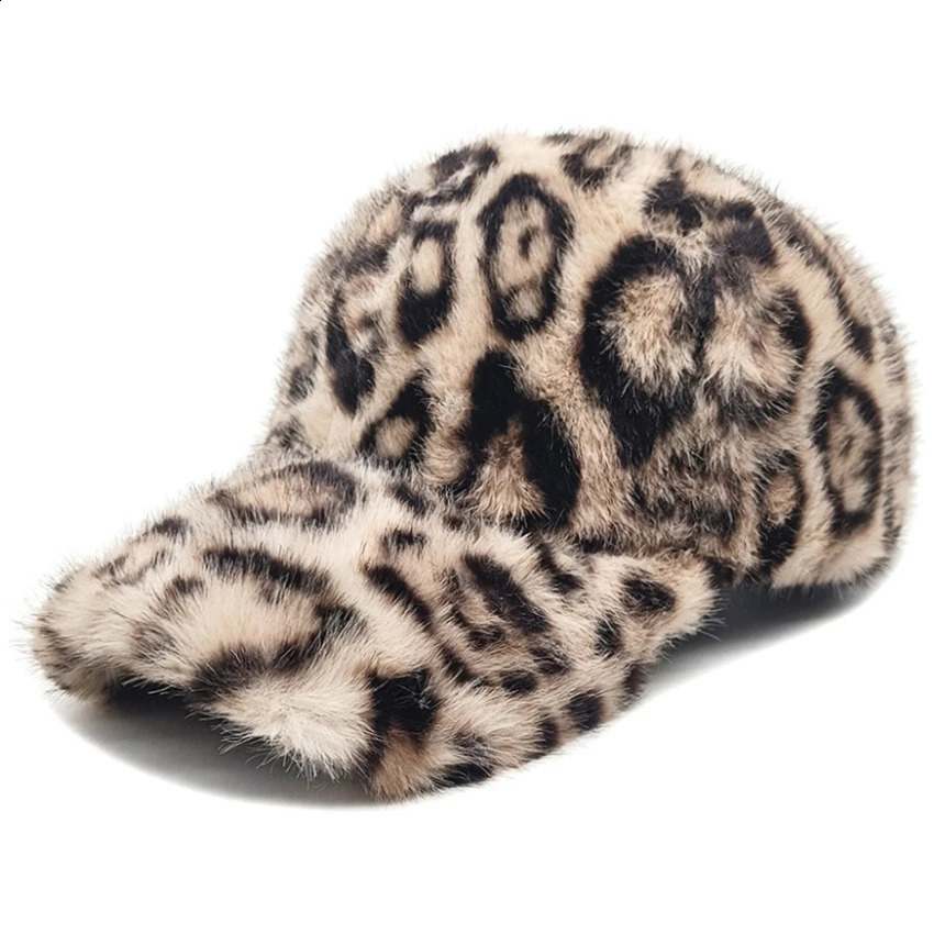 Chic Leopard Print Plush Baseball Cap for Women - Lightweight Adjustable Perfect for Fall/Winter250812