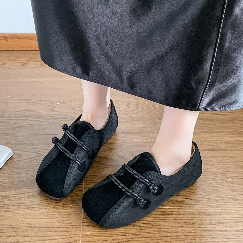Winter Velvet Warm Trendy Retro Comfortable Round Head Flat Bottom Warm Bean Cotton Shoes Plus Size 41 42 Female 250814