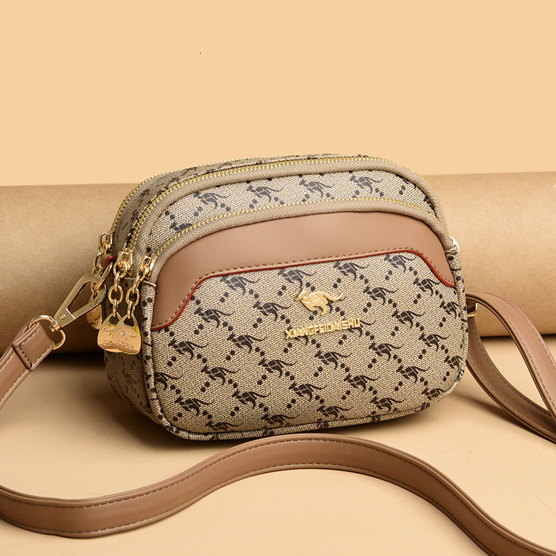 Luxury Brand Designer Bag Women's Bag New Style Ladies Single Shoulder Crossbody Bag Simple Versatile Large Capacity Spring Summer Middle-Aged