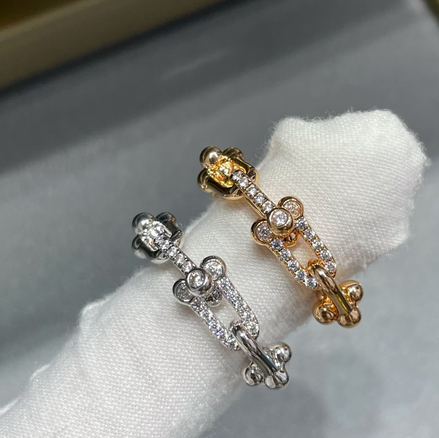 Diamond studded designer ring size 6-8 T0P Advanced Materials 925 silver Gold plated 18K diamond crystal jewelry exquisite gift 041