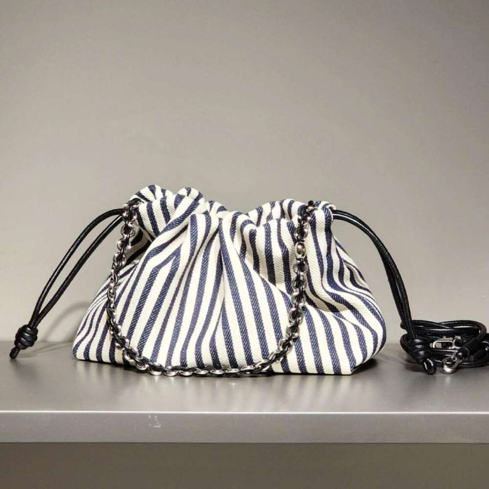 Designer Bag Tote Bag Shoulder Bag 2025 Summer New Striped Cloud Large Capacity Handbag Crossbody Fresh Canvas Women's Chain Bag