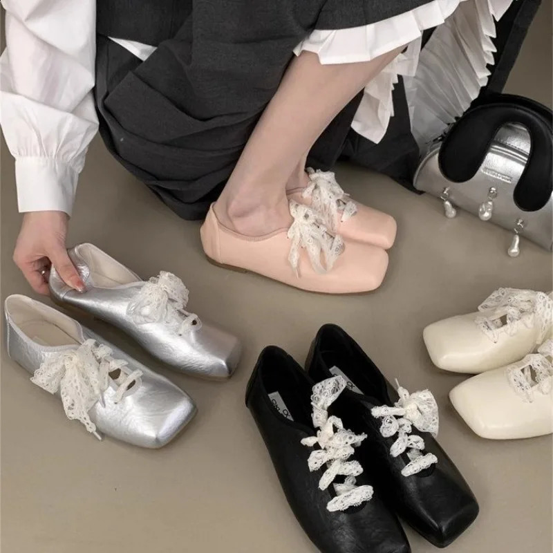 Chaussures à talons épaisses de mode pour femmes printemps carrés frontal de la tête lation