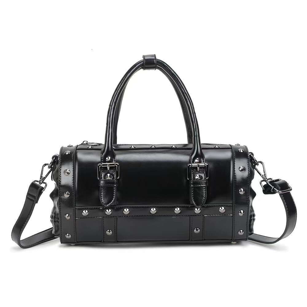 Designer Bag Tote Bag Shoulder Bag 2025 Spring Summer New Trendy Punk Style Handbag For Women Large Capacity Boston Rivet Single Shoulder Crossbody