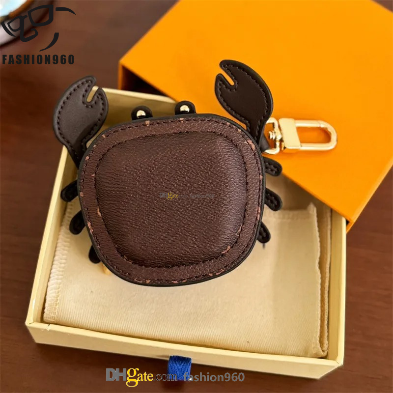 famous brand luxury designer bag charms Leather Keychains Crab Designer Bagcharm For Women Key chains Fashion Mini Coin Purse Keyring