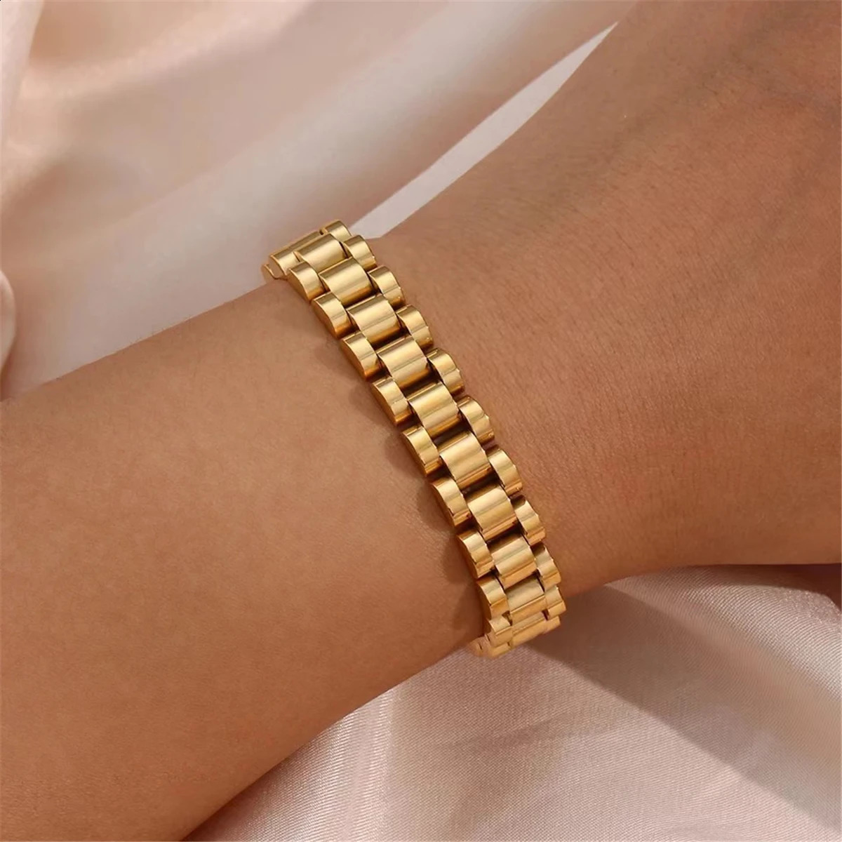 Vintage 18k Gold Plated Stainless Steel Gold Color Cuban Chain Bracelets for Women Men fashion jewelry 250814