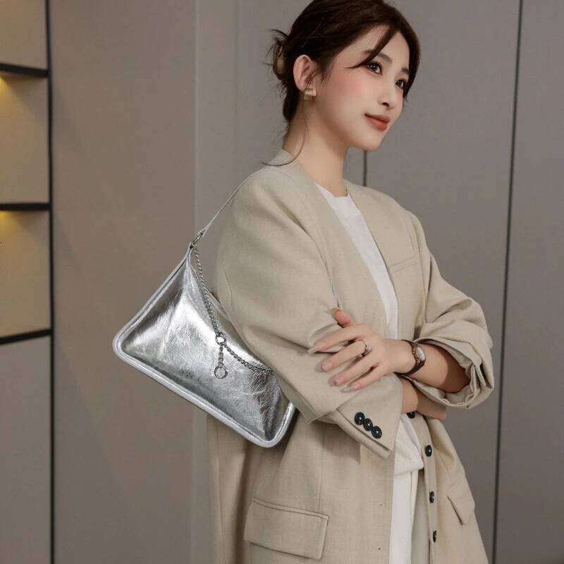 Women's Oil Waxed Cow Leather Underarm Shoulder Bag, Minimalist Shell Crossbody Purse Ladies' Versatile Everyday Elegant Handbag 250813 25