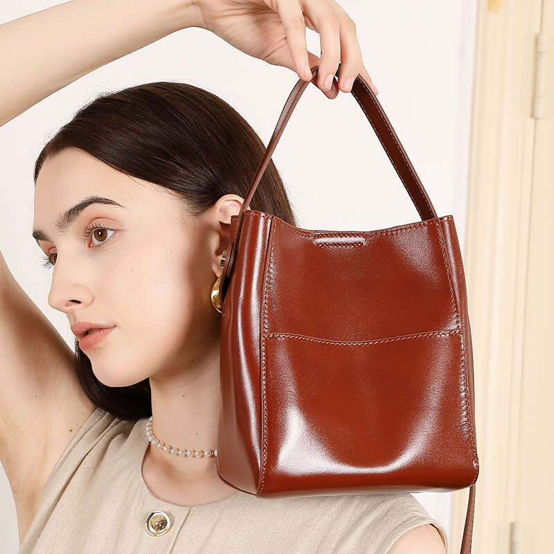 Fengzhi Tanned Small Bucket New Genuine Leather Niche Insert Handheld Shoulder Crossbody Bag For Women