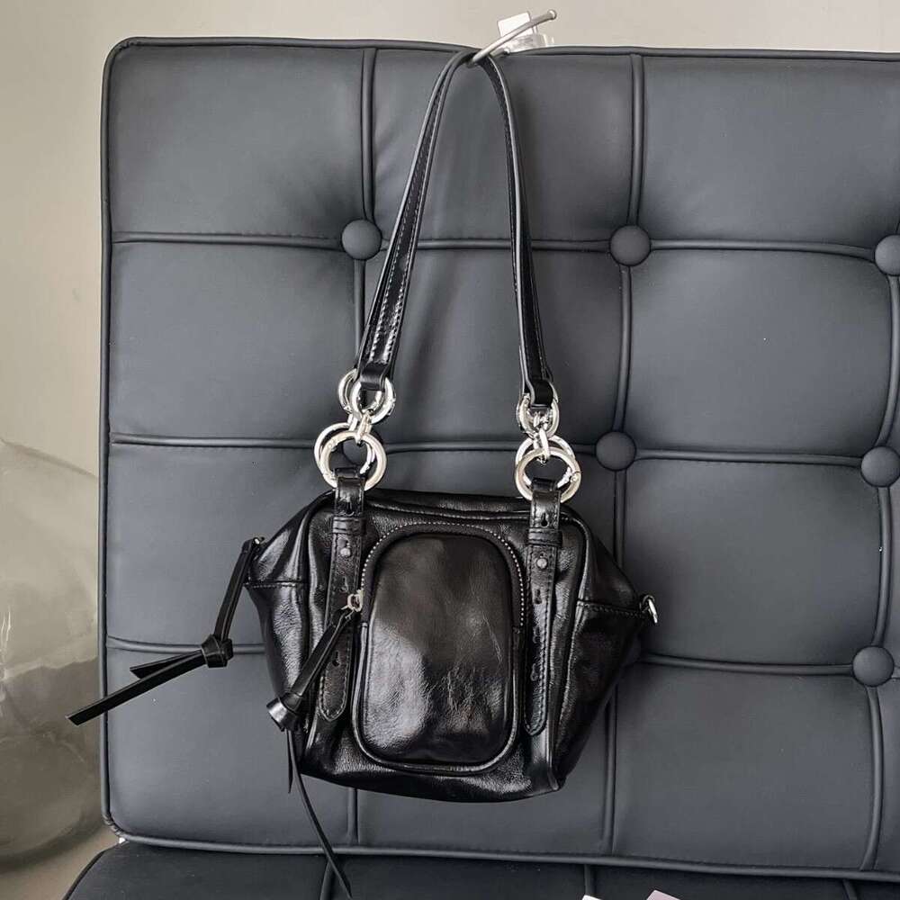 Designer Bag Tote Bag Shoulder Bag 2025 Fashion Women's New Motorcycle Top Layer Cowhide Small Square Large Capacity Pillow Bag