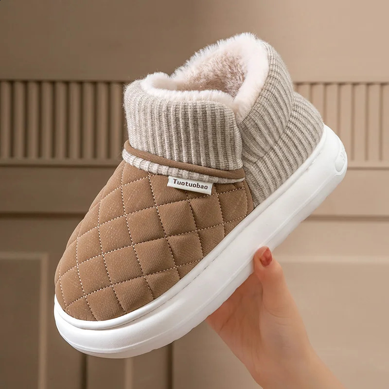 Winter thick soled anti slip warm cotton shoes with fleece bag and cotton slippers for external wear 250814