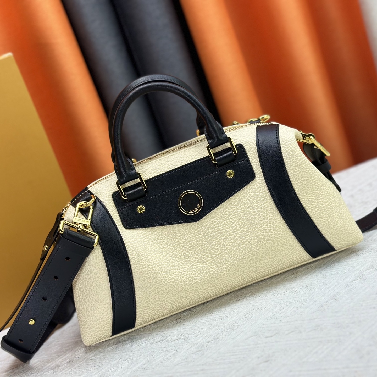 Top handle Circle nano biker motorcycle Shoulder Bag Womens men Designer Tote bag Luxury handbag canvas Leather Crossbody Travel bag 10a pochette Cl