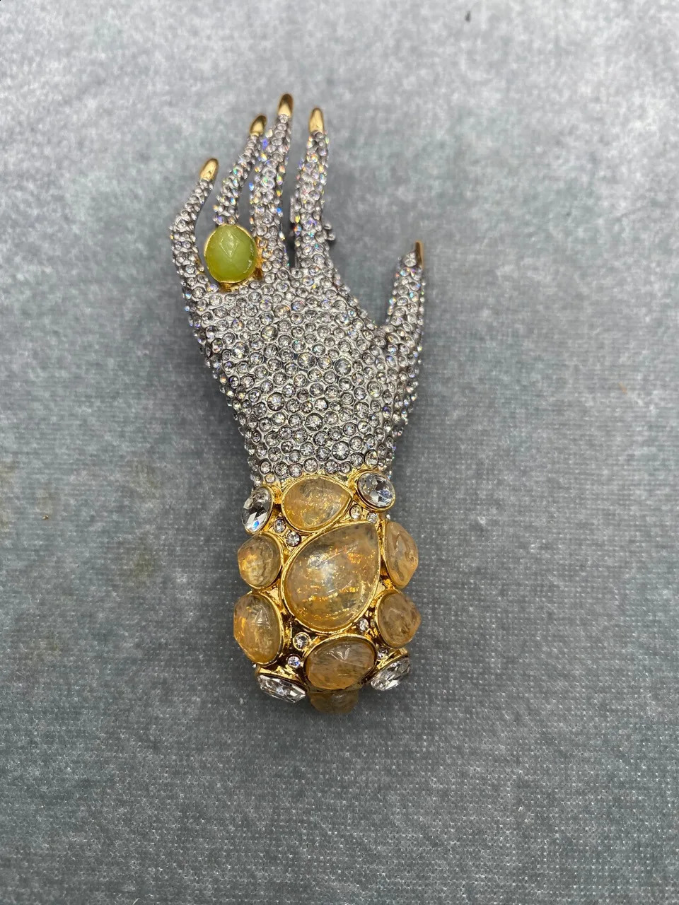 European and American genius s create fashionable trendy and casual natural stone brooches full of diamonds 250812