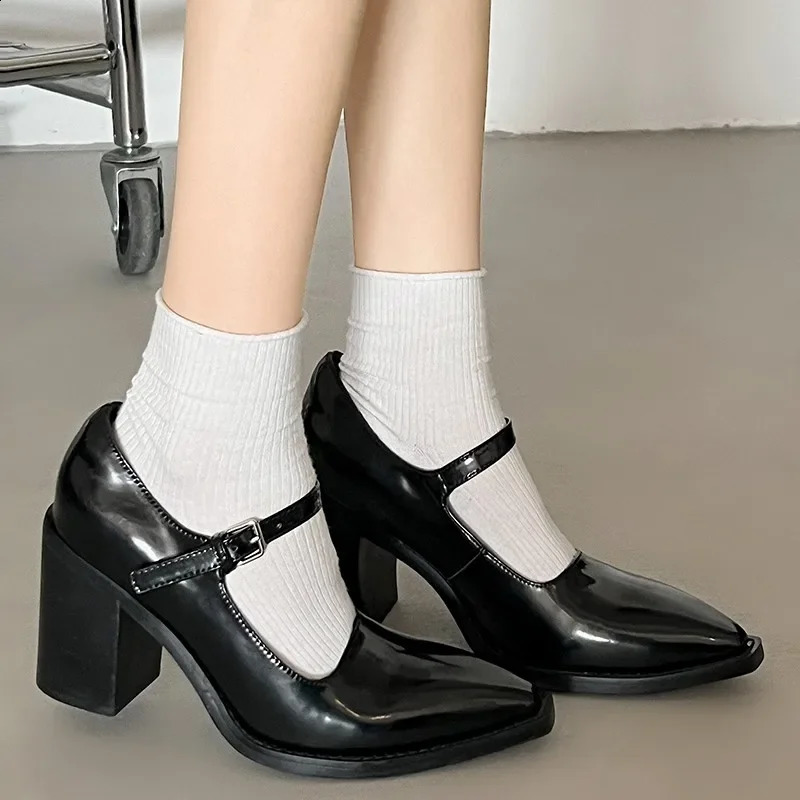Summer Womens Sandals Spring Sandals Elegant Womens High Heels Pointed Toe Back High Heels Fashion Womens Shoes Sandals 250814