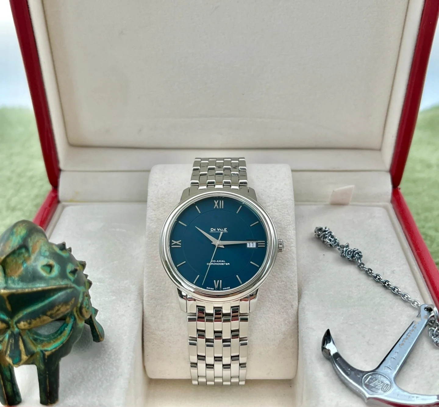 AAA Swiss watch for men, automatic mechanical, astronomical grade, stainless steel case, stainless steel bracelet, large dial, blue sea pattern dial