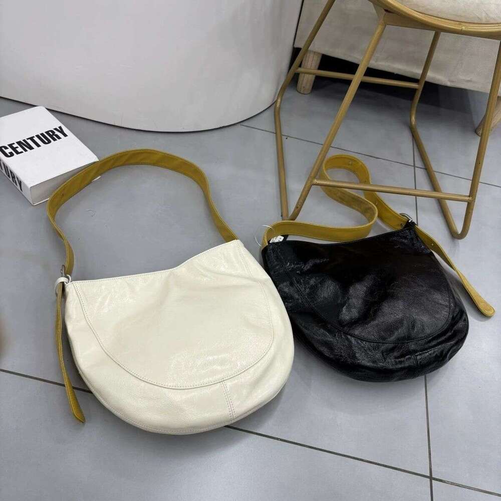 Designer Bag Tote bag Shoulder bag New Fashion Versatile Dumpling For Women Oil Leather Light Luxury High End Feel Single Crossbody Lazy Style