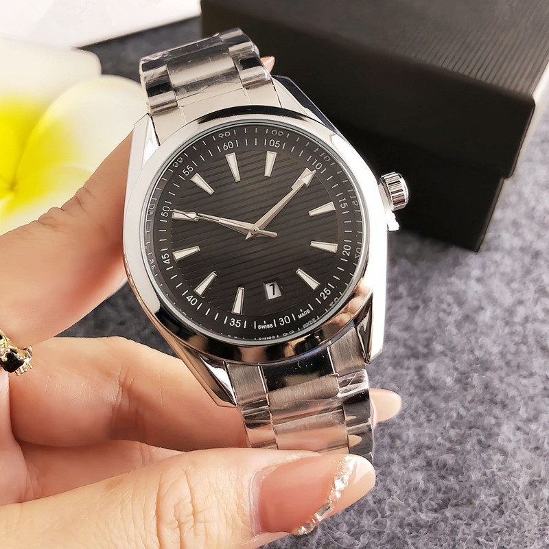41MM New Men's quartz movement Watches Luxury brand Fashion watch Stainless steel strap waterproof casual business Wristwatches famous Clock