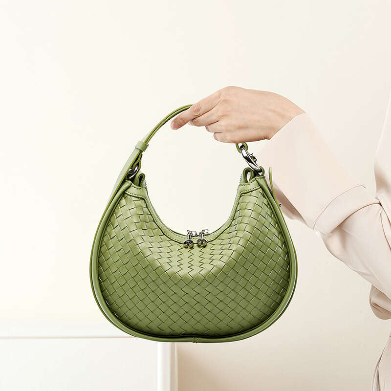 New Niche Cowhide Woven Handbag Fashion Underarm Genuine Leather Women's Shoulder Crossbody Crescent Bag